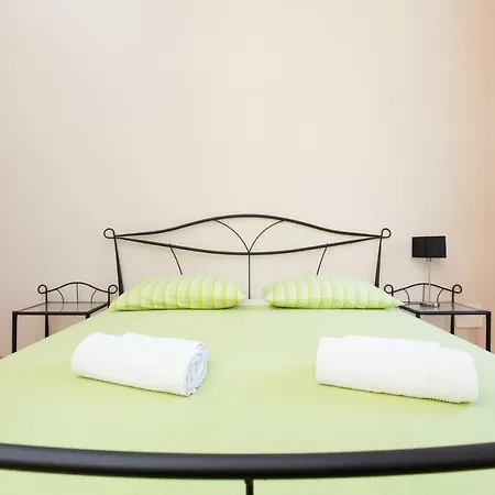 Apartman Pietra Apartamento *