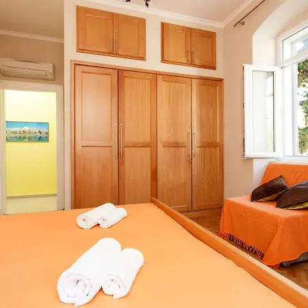 Apartman Pietra *