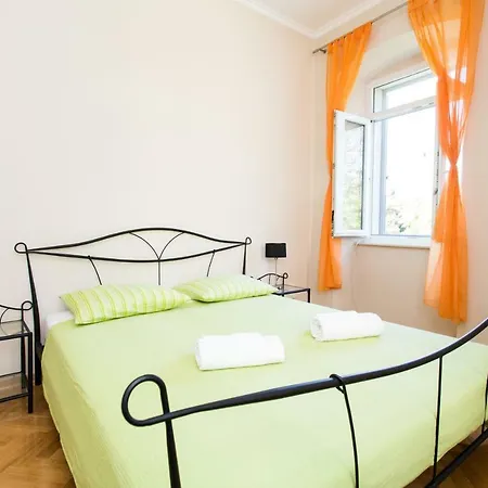 Apartamento Apartman Pietra *